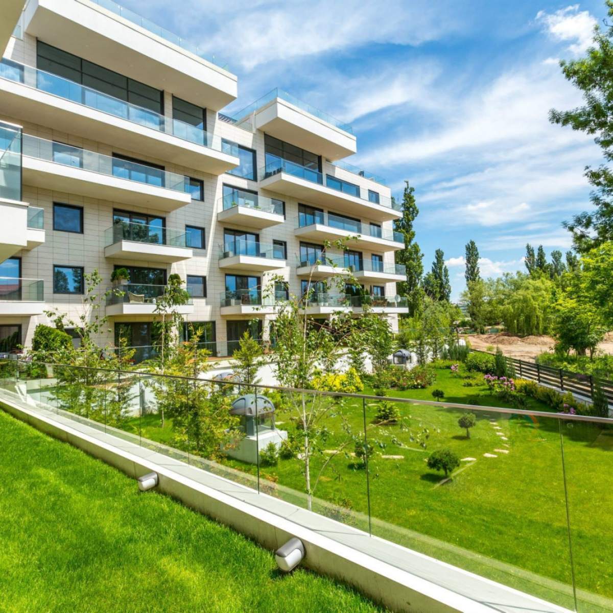 Apartments in One Floreasca Lake
