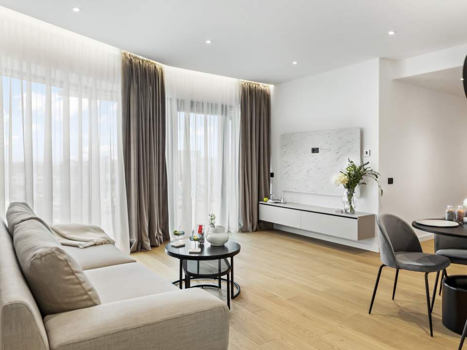 3 Bedroom Apartment For Sale In One Herăstrău Towers, Herăstrău, Sector 1