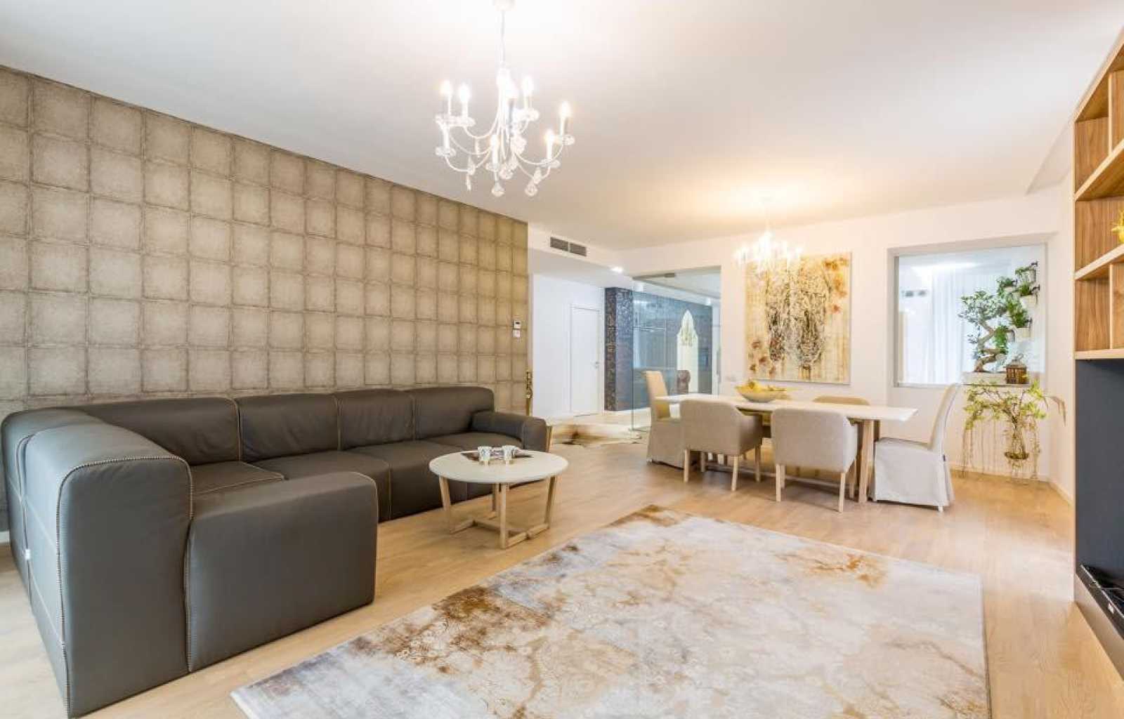 3 Bedroom Apartment For Sale In Madrigalului Residence