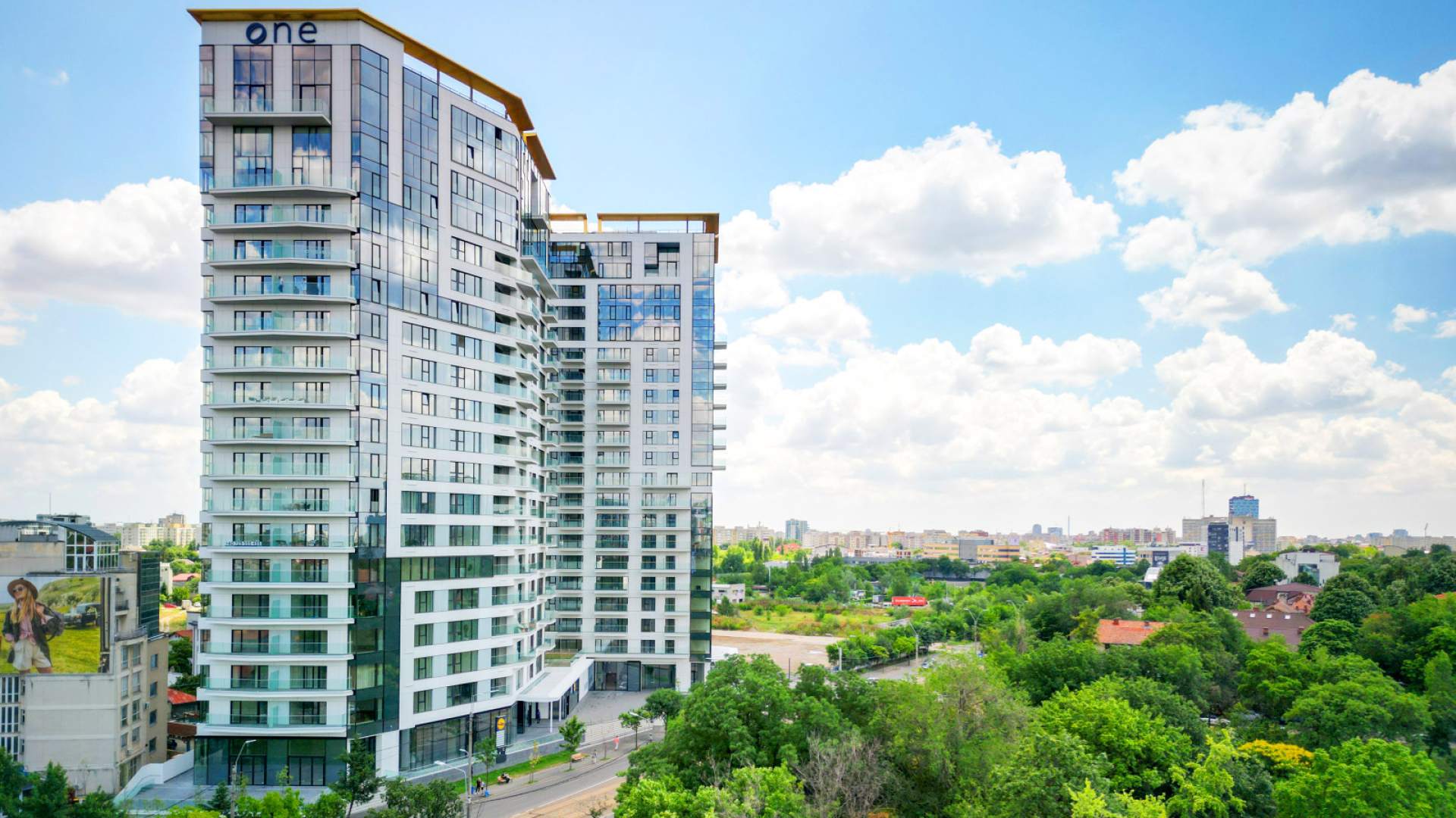 94.9 sqm Commercial Space For Sale In One Verdi Park, Floreasca, Sector 2