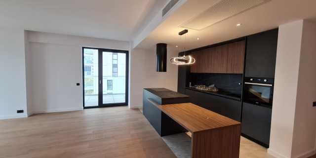 Apartament cu 4 camere de închiriat în One Herastrau Towers