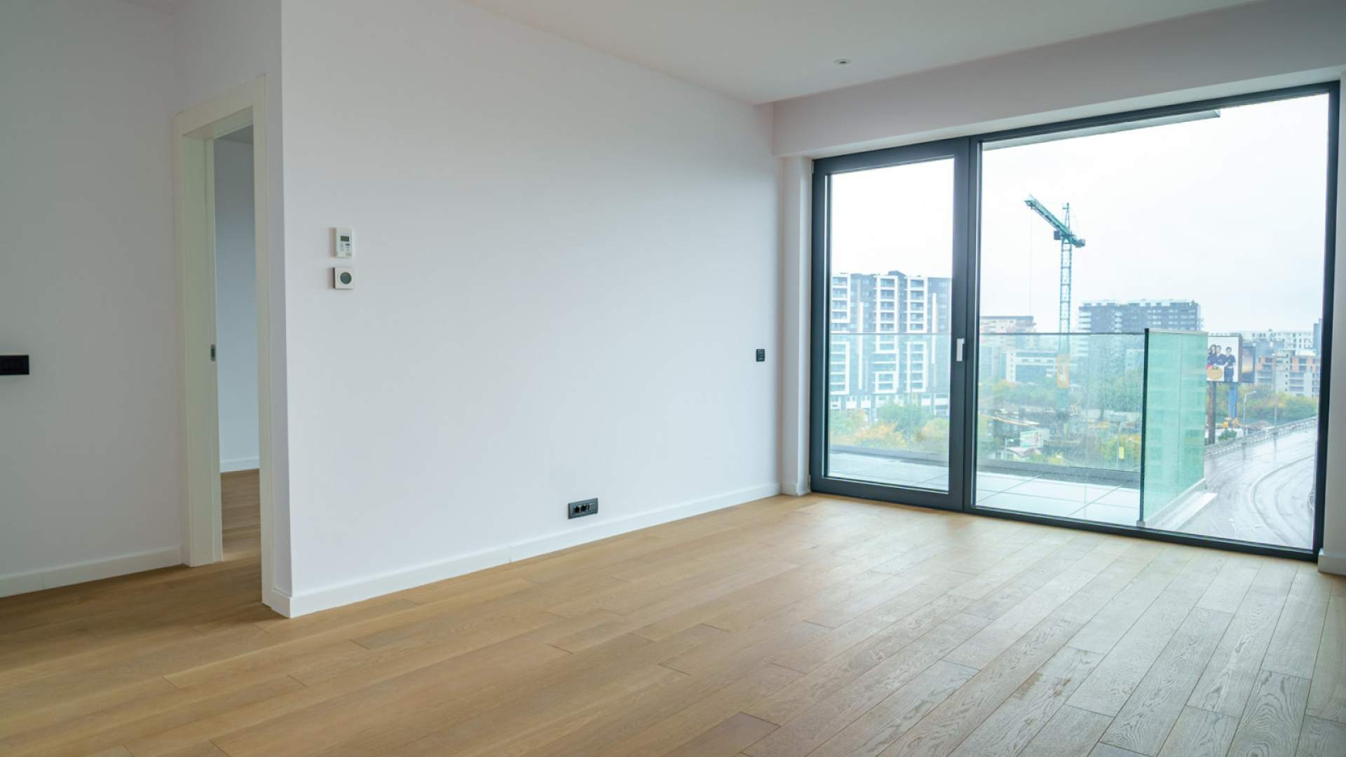 Apartament cu 3 camere de închiriat în One Herăstrău Towers, Herăstrău, Sector 1
