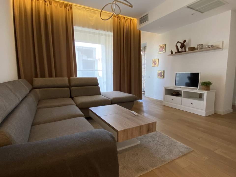 Apartament cu 2 camere de închiriat în One Herăstrău Park, Herăstrău, Sector 1