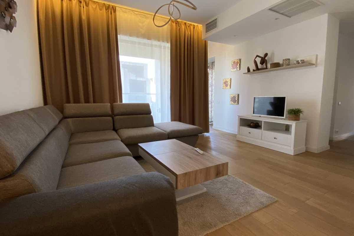 Apartament cu 2 camere de închiriat în One Herastrau Park