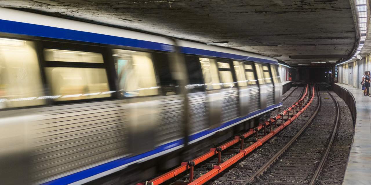 Istoria metroului din București