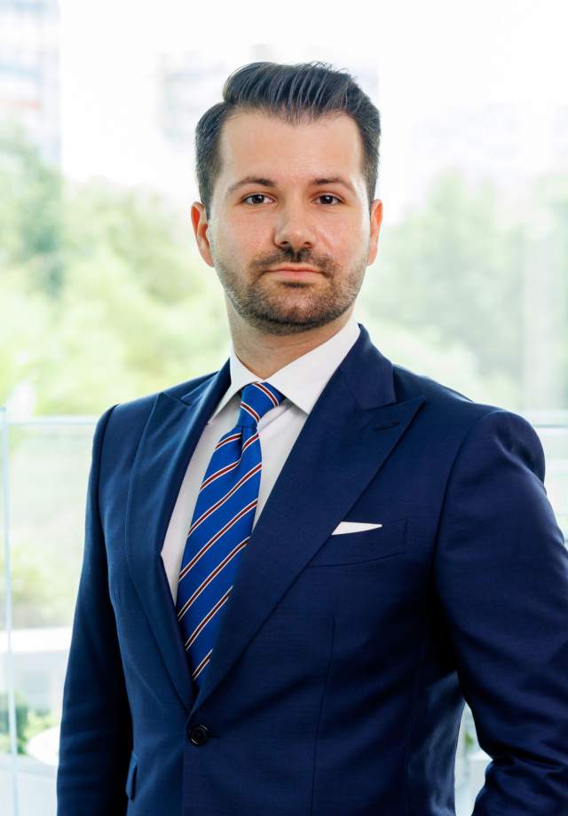 Executive Sales Director