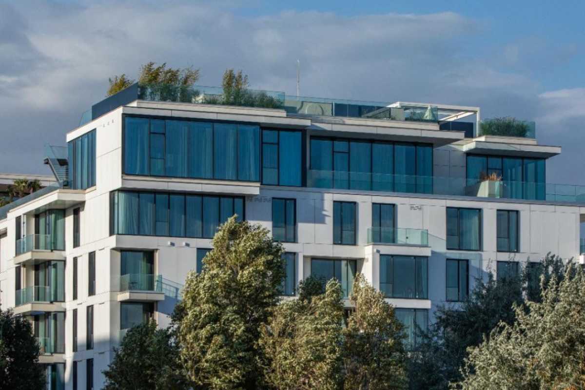 Penthouse cu 4 camere de închiriat în One Mamaia Nord