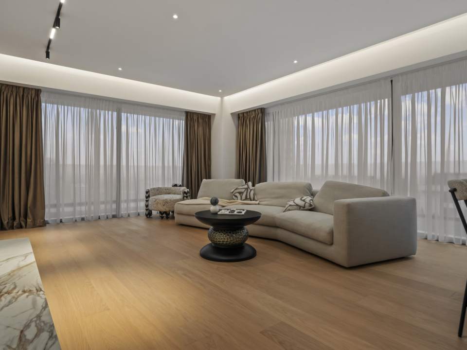 Apartament cu 4 camere de vânzare în One Floreasca Towers, Floreasca, Sector 2