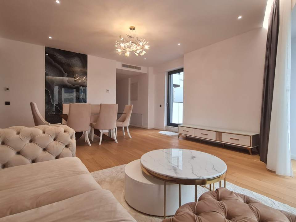 Apartament cu 4 camere de închiriat în One Herăstrău Towers, Herăstrău, Sector 1