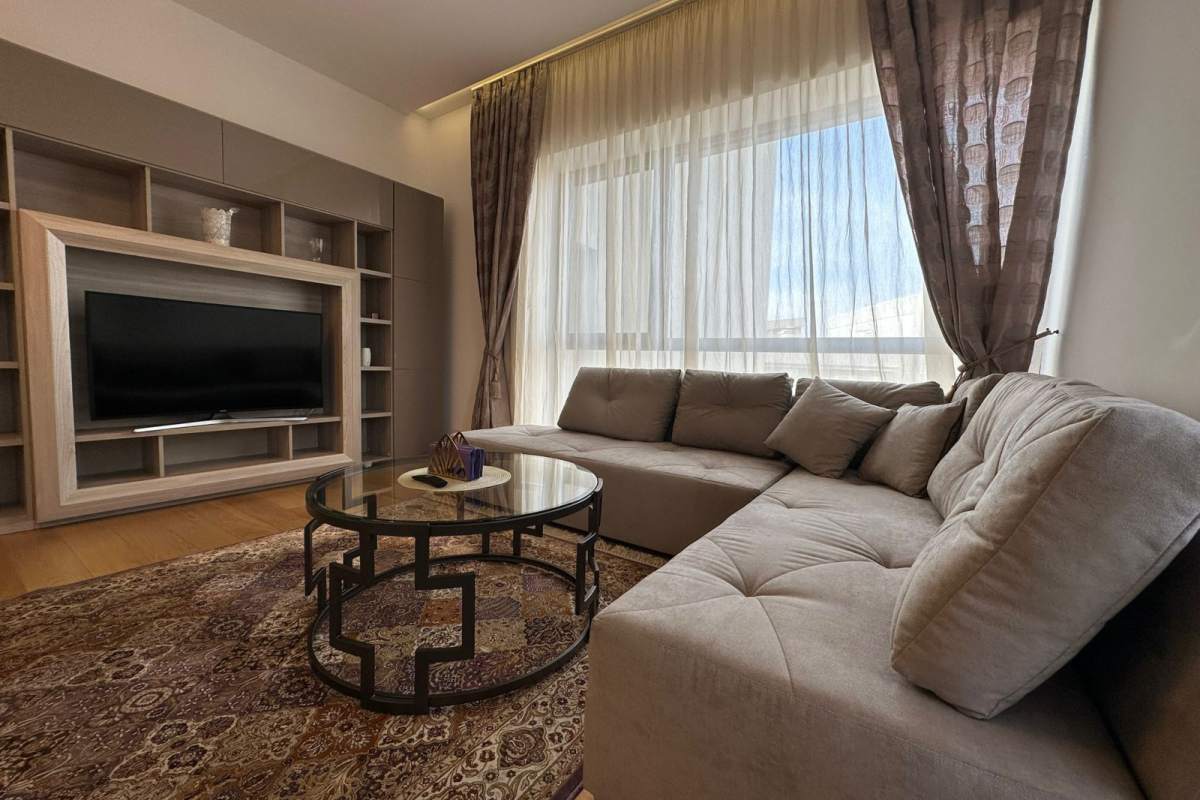1 Bedroom Apartment For Rent In One Herăstrău Park