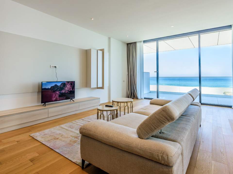 Apartament cu 4 camere de vânzare în One Mamaia Nord, Mamaia Nord, Mamaia