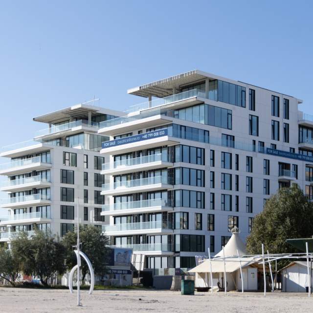 Apartament cu 4 camere de vânzare în One Mamaia Nord, Mamaia Nord, Constanța