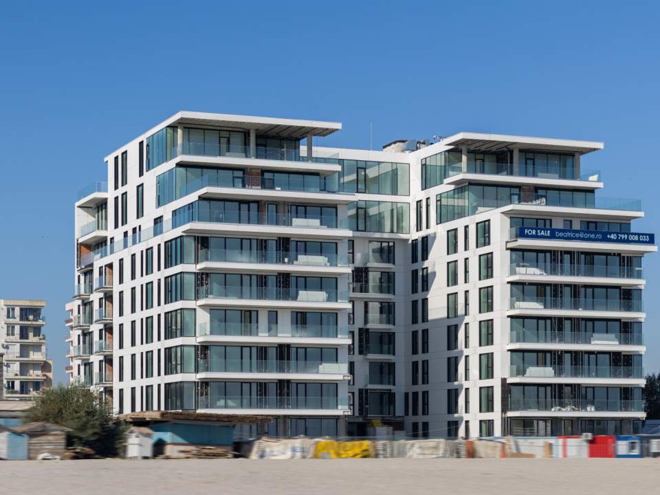 Apartament cu 3 camere de vânzare în One Mamaia Nord, Aleea Lamia, Mamaia