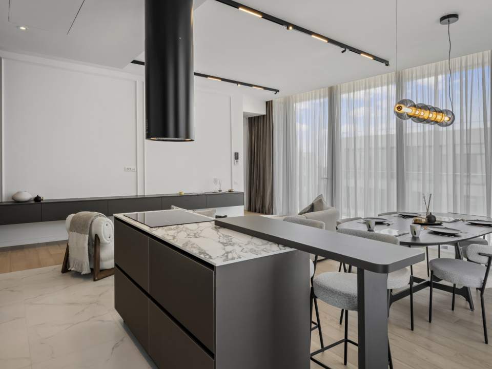 Penthouse cu 4 camere de vânzare în One Cotroceni Park, Cotroceni, Sector 5