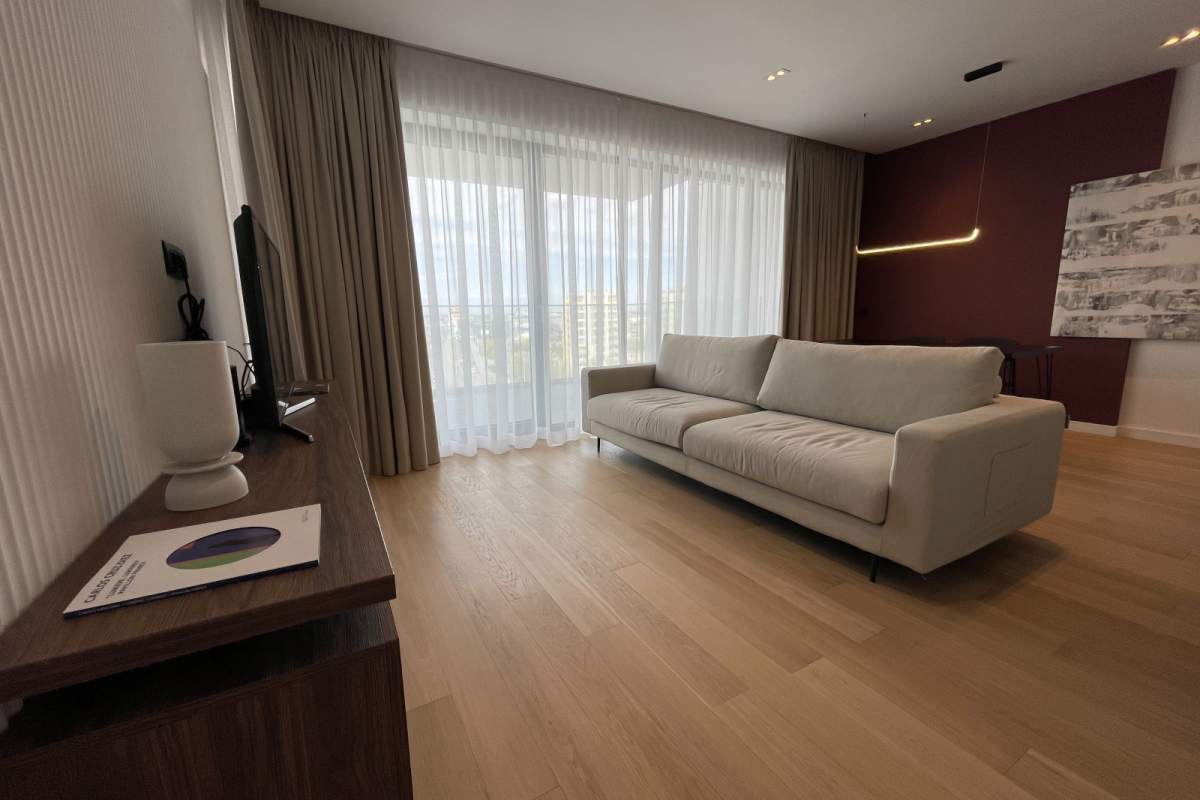 Apartament cu 3 camere de închiriat în One Herăstrău Towers