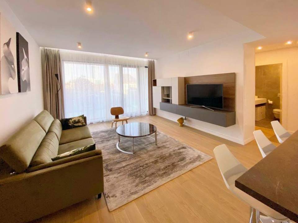 2 Bedroom Apartment For Rent In One Herăstrău Plaza, Herăstrău, Sector 1