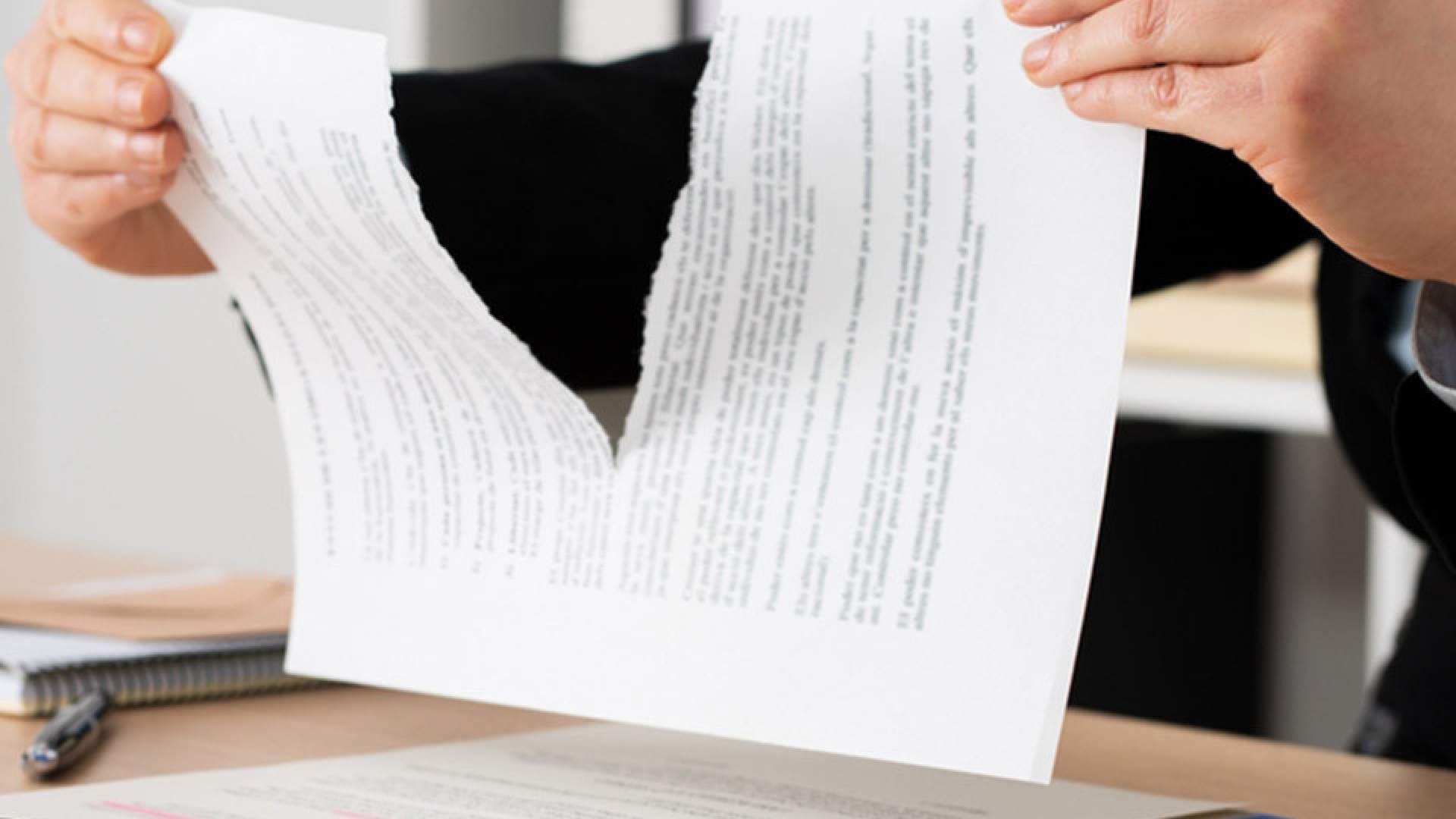 Rezilierea contractului de închiriere – tot ce trebuie să știi