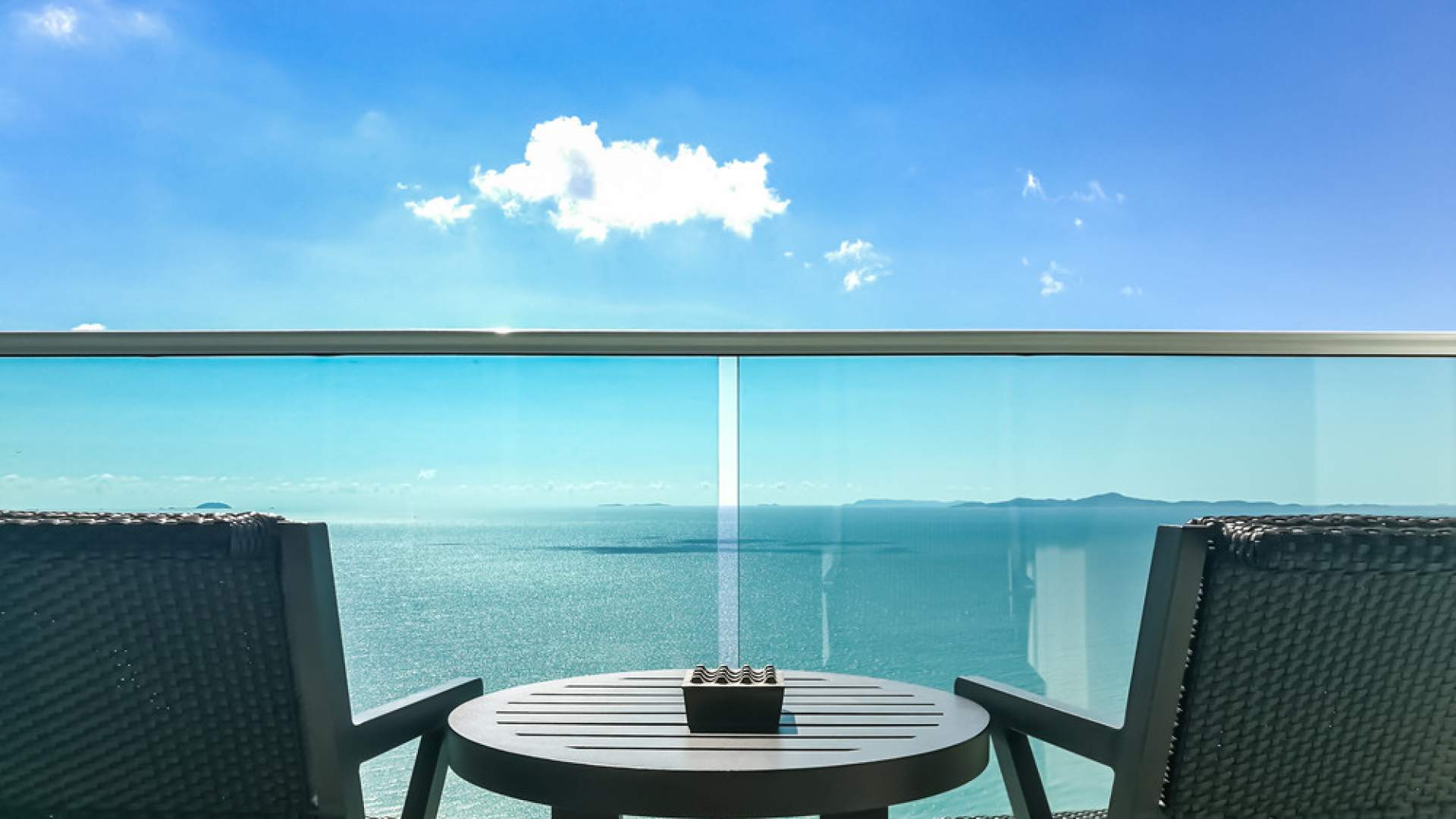 Beneficiile deținerii unui apartament lângă plajă