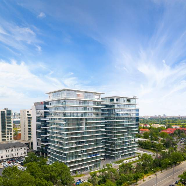 Apartament cu 4 camere de vânzare în One Floreasca Towers, București
