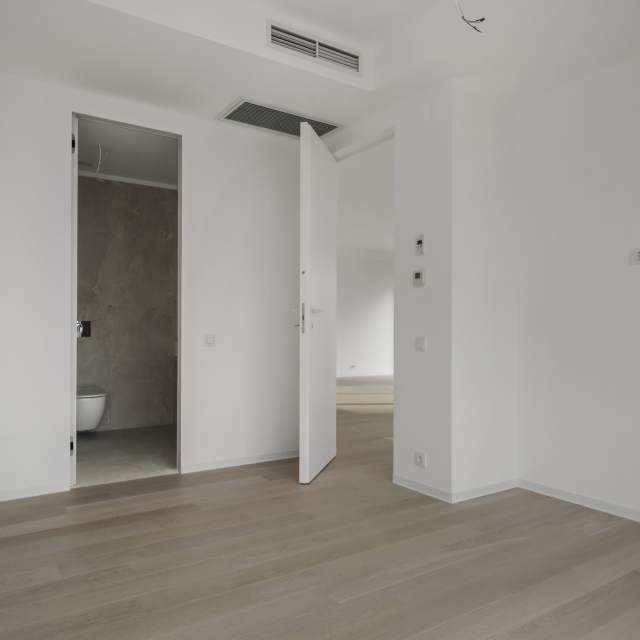 3 Bedroom Apartment For Sale In One Lake Club, Floreasca, București