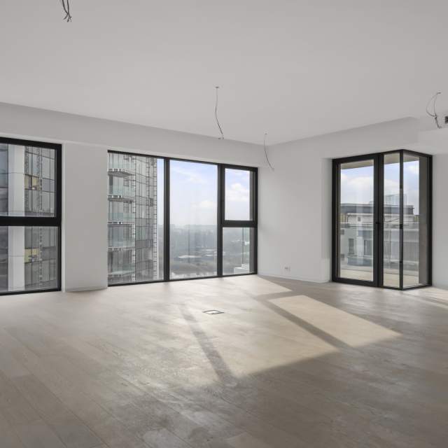 Penthouse cu 4 camere de vânzare în One Lake Club, Floreasca, București