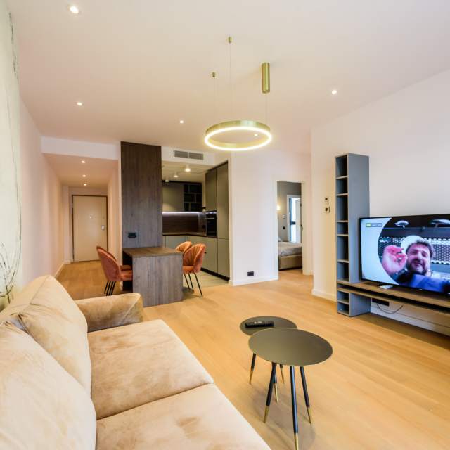Apartament cu 3 camere de închiriat în One Herăstrău Towers, Herăstrău, București