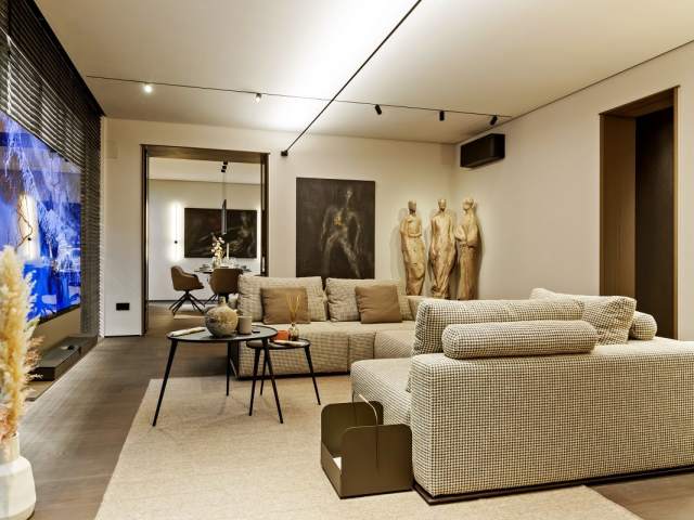 Contemporary Design 3-Bedroom Apartment near Herastrau Park