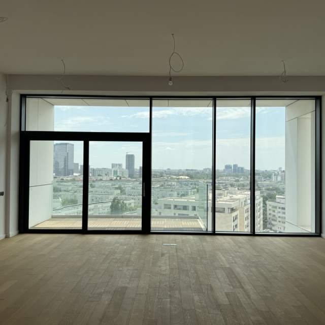 Duplex cu 4 camere de vânzare în One Herăstrău Towers, Herăstrău, București