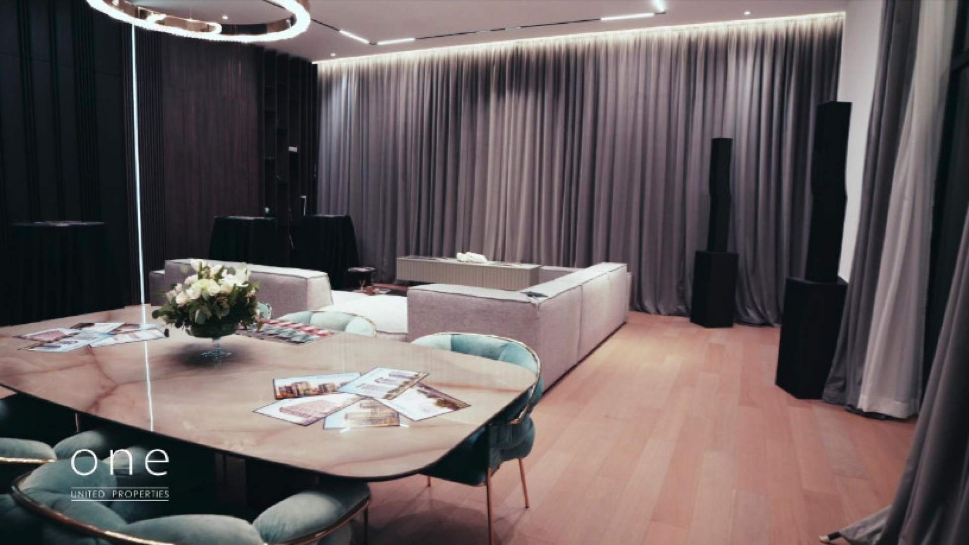 Discover new One opportunities in our sales centers