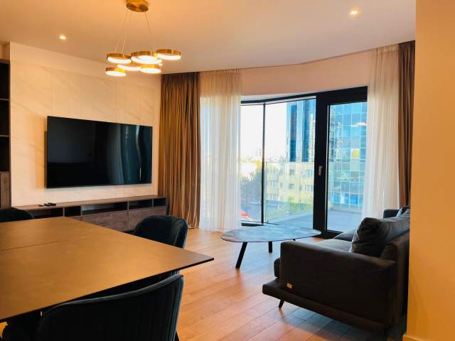 3 Bedroom Apartment For Sale In One Herăstrău Towers, Herăstrău, București
