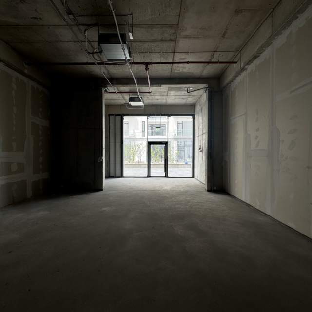 Spațiu comercial de 90,20 m² de închiriat în One Cotroceni Park, București