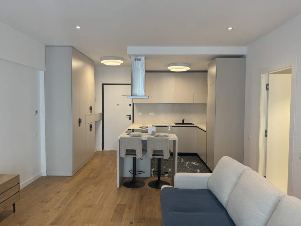 Apartament cu 2 camere de închiriat în One Cotroceni Park, Cotroceni, Sector 5