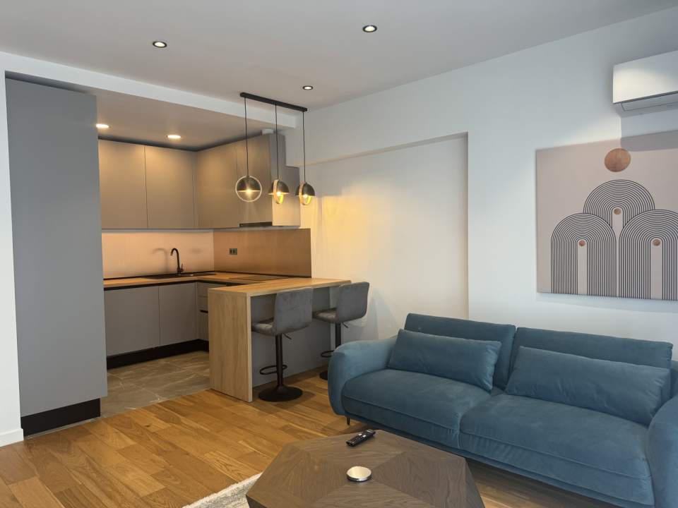 Apartament cu 2 camere de închiriat în One Cotroceni Park, Cotroceni, Sector 5