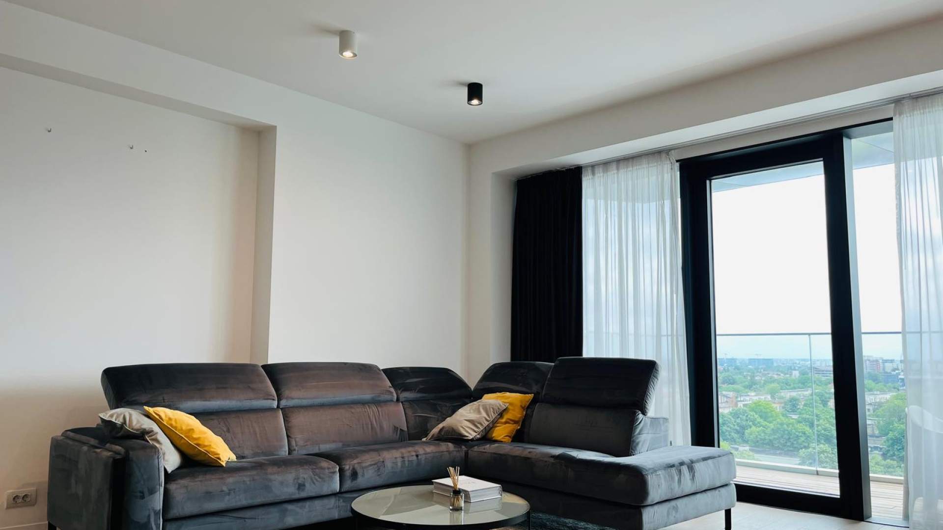 2 Bedroom Apartment For Rent In One Mircea Eliade, Floreasca, Sector 1