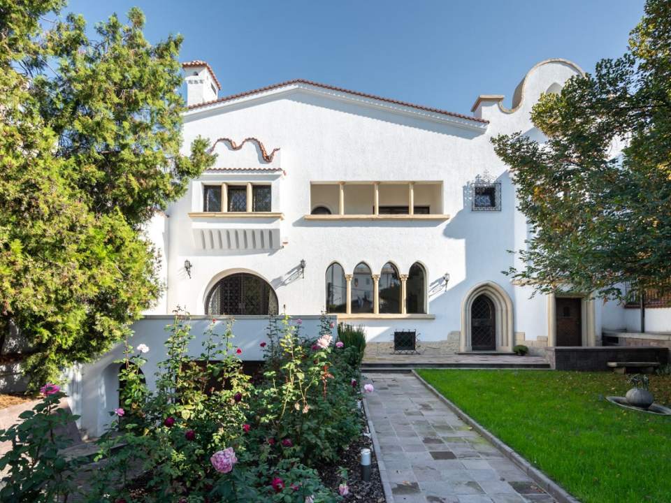 7-room villa for rent