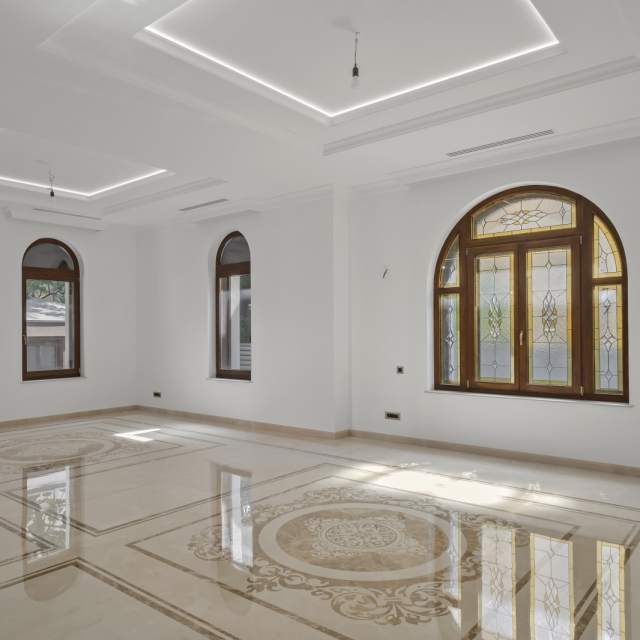 5 Bedroom Villa For Sale In Cotroceni, Cotroceni