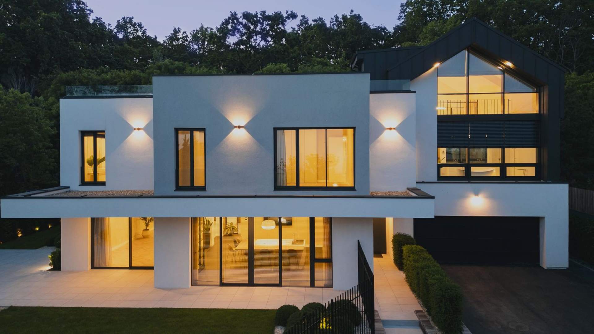 Contemporary Properties