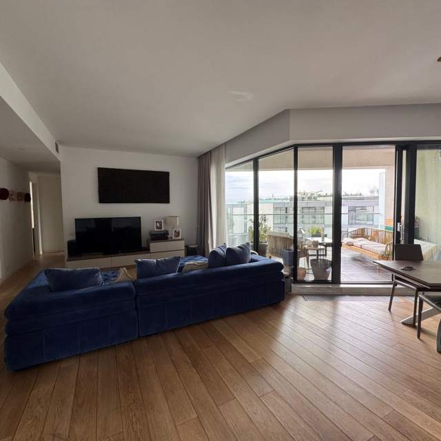 3 Bedroom Apartment For Sale In One Herăstrău Park, Herăstrău, București