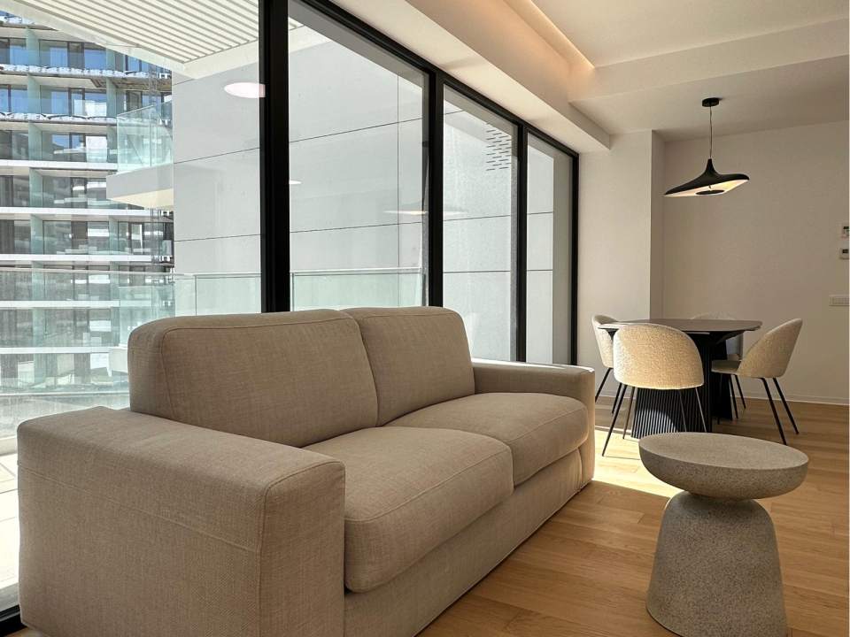 1 Bedroom Apartment For Rent In One Lake Club, Floreasca, Sector 2