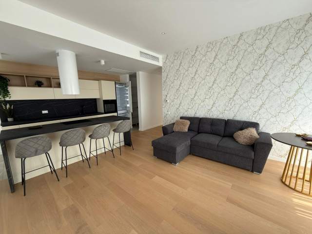 Apartament cu 4 camere de închiriat în One Verdi Park, Floreasca, București