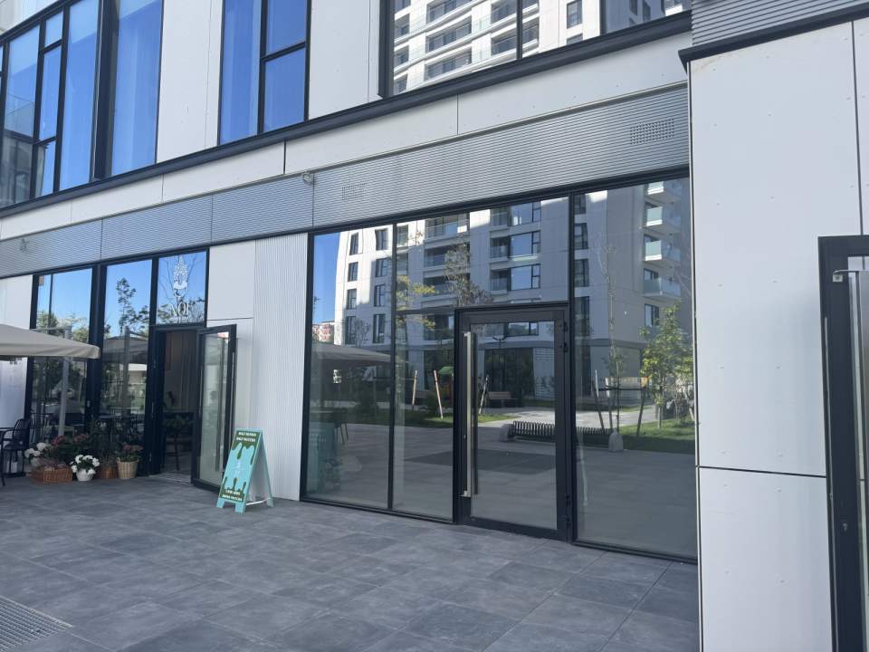 Spațiu comercial de 99,40 m² de închiriat în One Cotroceni Park, Cotroceni, Sector 5