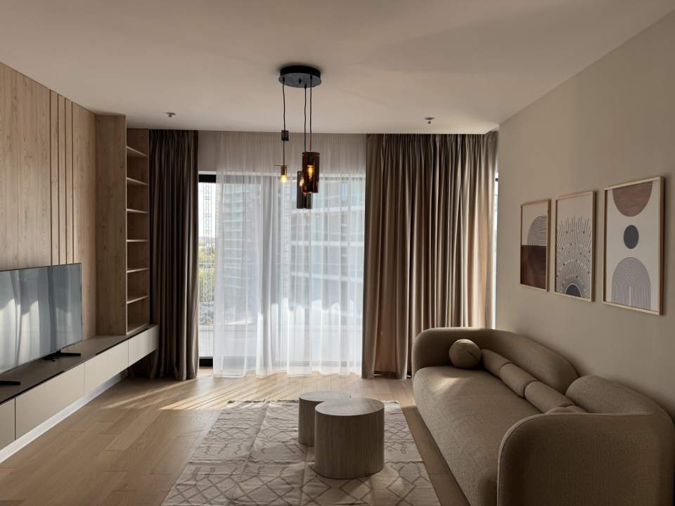 Apartament cu 2 camere de închiriat în One Lake Club, Floreasca, Sector 2