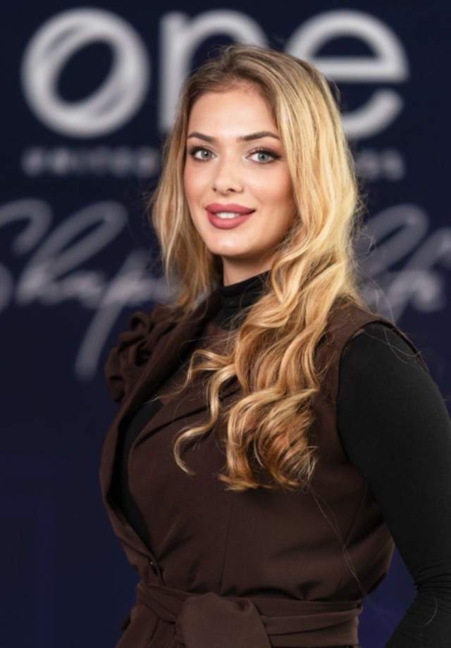 Senior Property Advisor