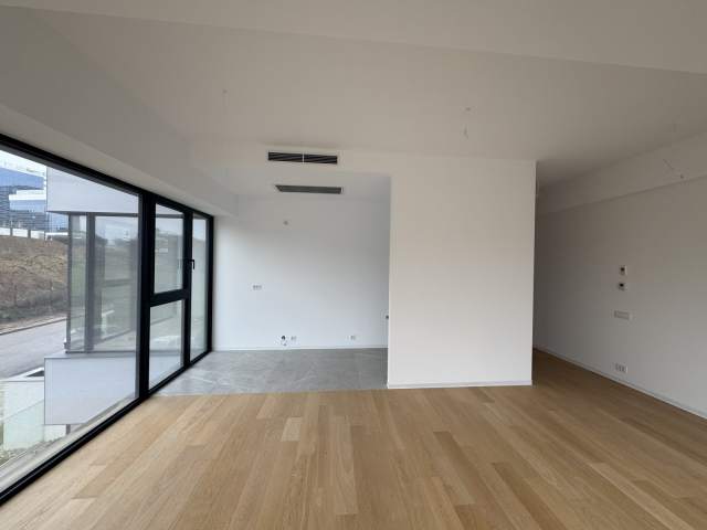 Apartament cu 3 camere de vânzare în One Lake Club, Floreasca, București