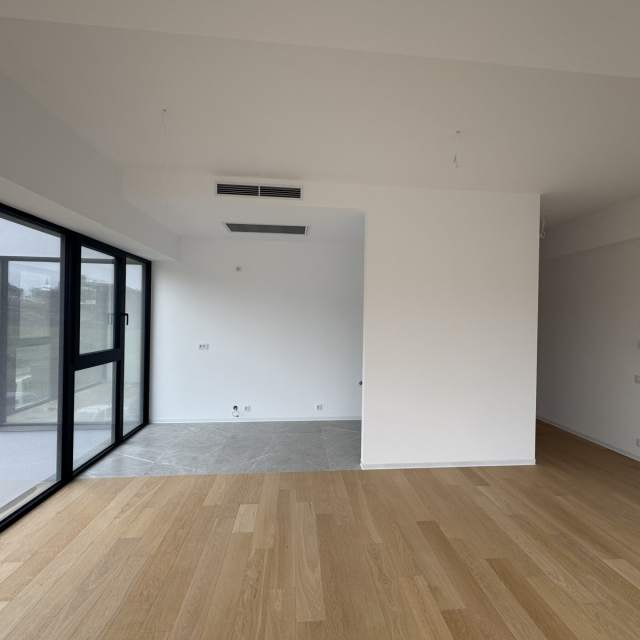 Apartament cu 3 camere de vânzare în One Lake Club, Floreasca, București