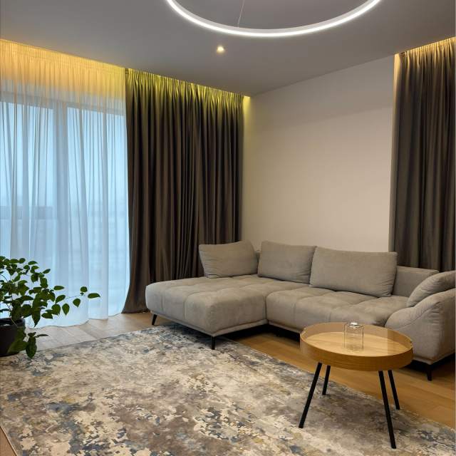 Apartament cu 4 camere de vânzare în One Herăstrău Towers, Herăstrău, București