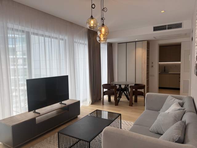1 Bedroom Apartment For Rent In One Lake Club, Floreasca, București