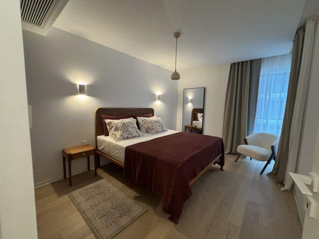 Apartament cu 2 camere de închiriat în One Lake Club, Floreasca, București