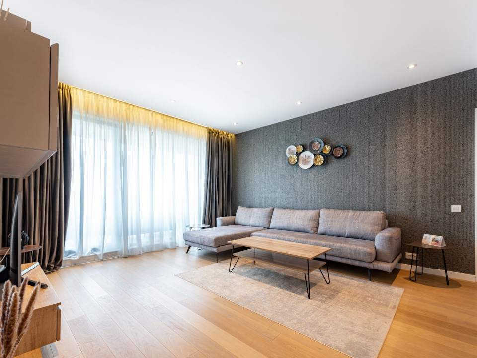 Apartament cu 3 camere de închiriat în One Herăstrău Plaza, Herăstrău, Sector 1