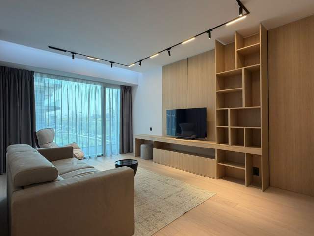 1 Bedroom Apartment For Rent In One Floreasca Towers, București